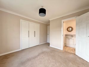 Photo 7- click for photo gallery